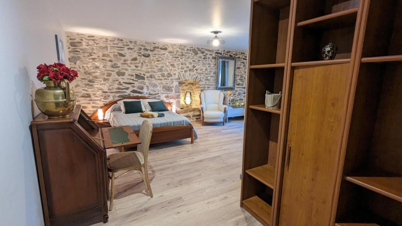 La Salabertie Hotell Bagnac Exteriör bild