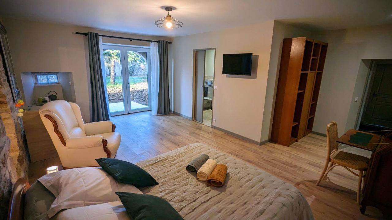 La Salabertie Hotell Bagnac Exteriör bild