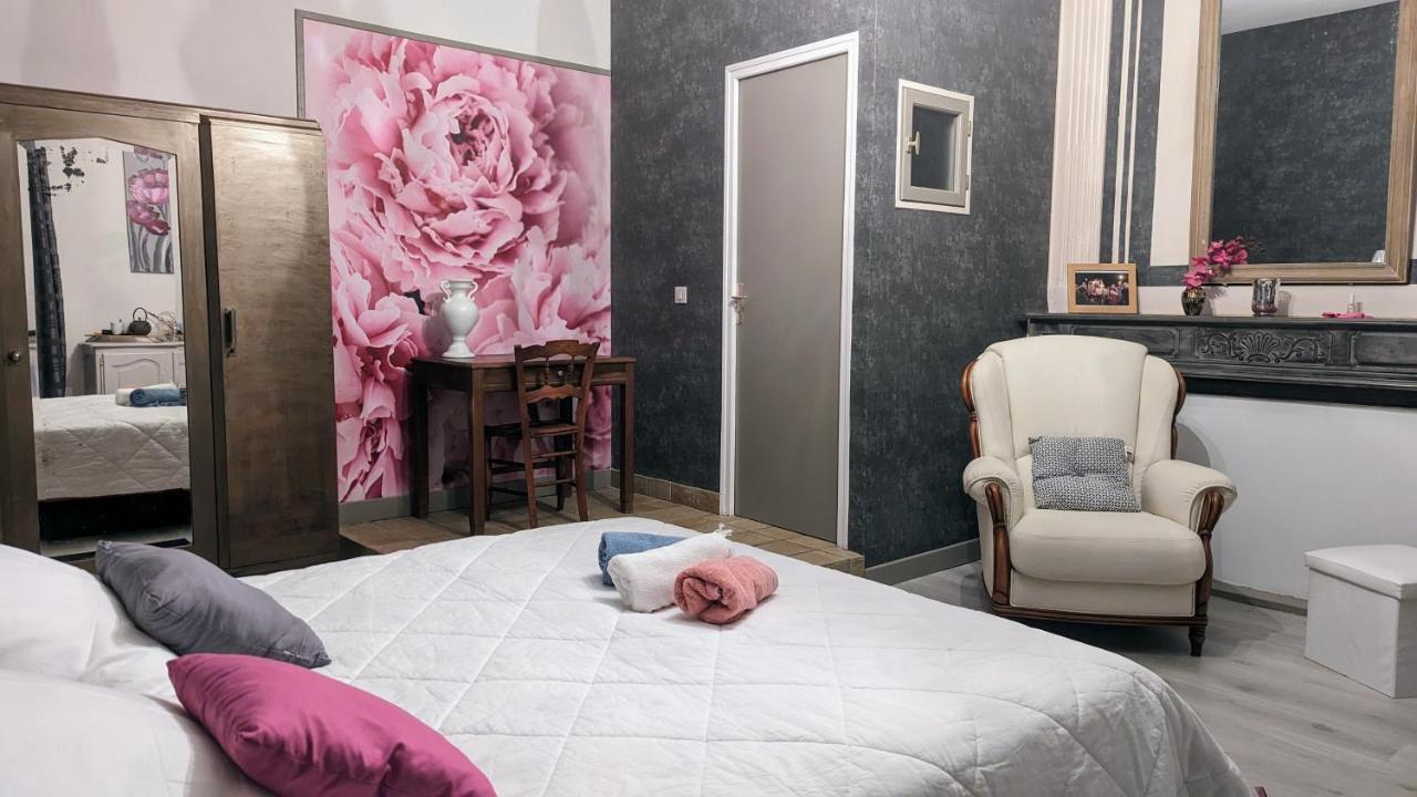 La Salabertie Hotell Bagnac Exteriör bild